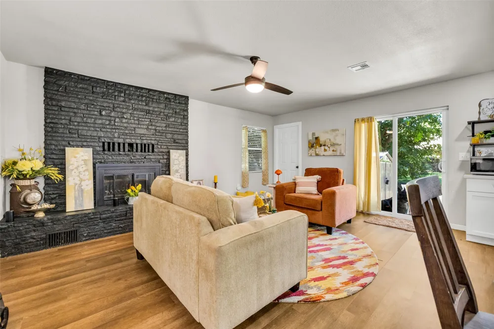 1441 E 52nd Street Tulsa, OK 74105