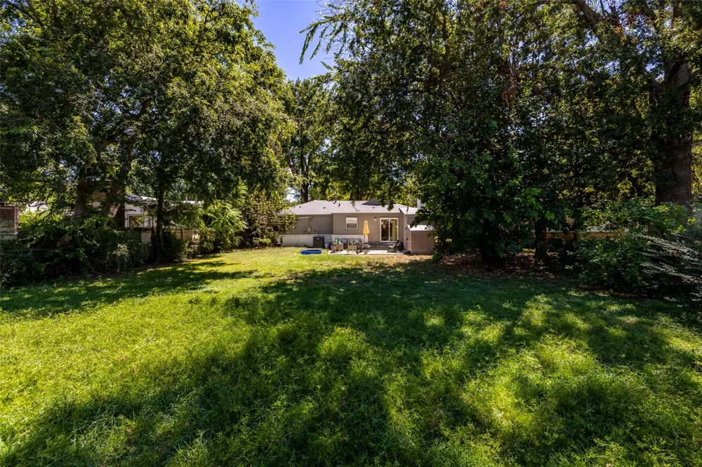 1441 E 52nd Street Tulsa, OK 74105