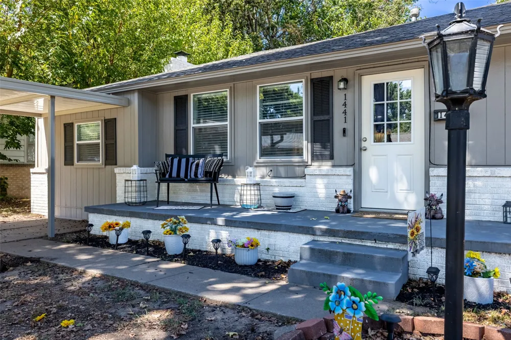 1441 E 52nd Street Tulsa, OK 74105