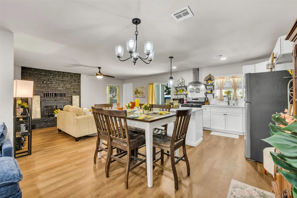 1441 E 52nd Street Tulsa, OK 74105