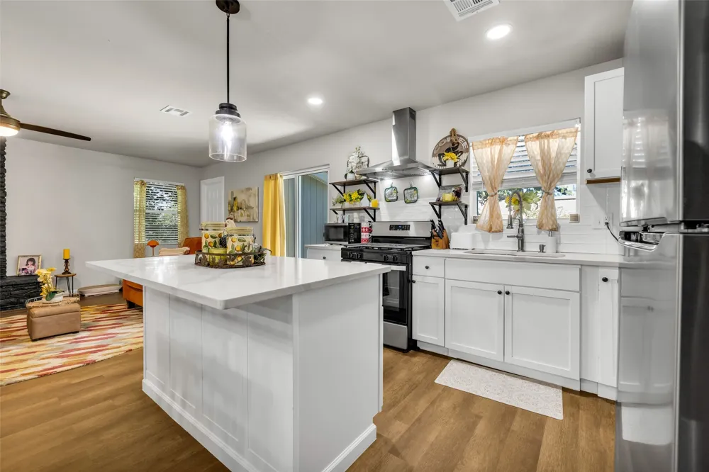 1441 E 52nd Street Tulsa, OK 74105