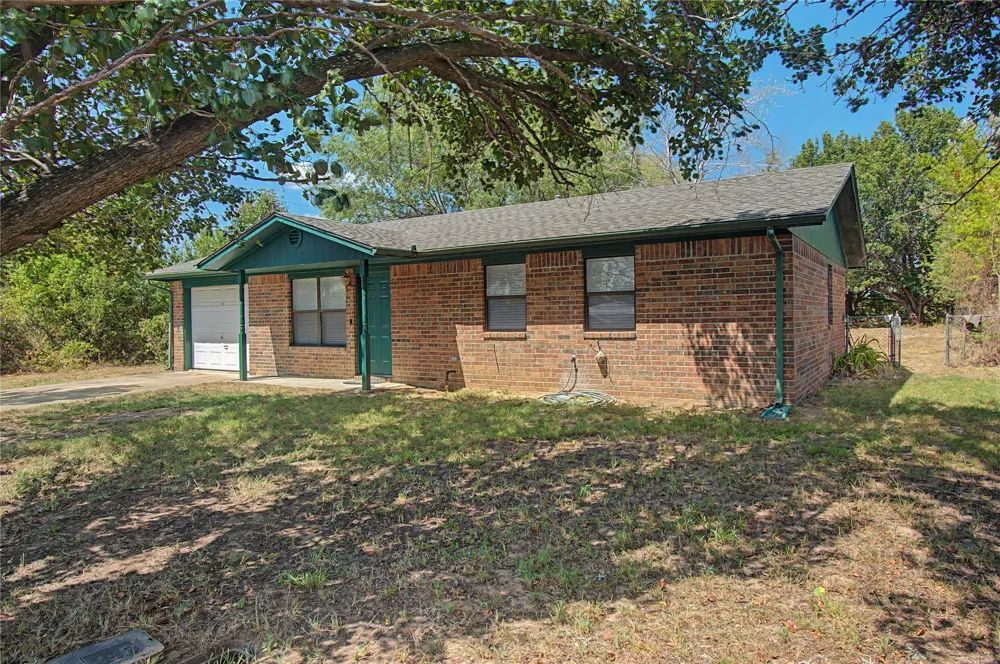 125 Zenith Street Warner, OK 74469