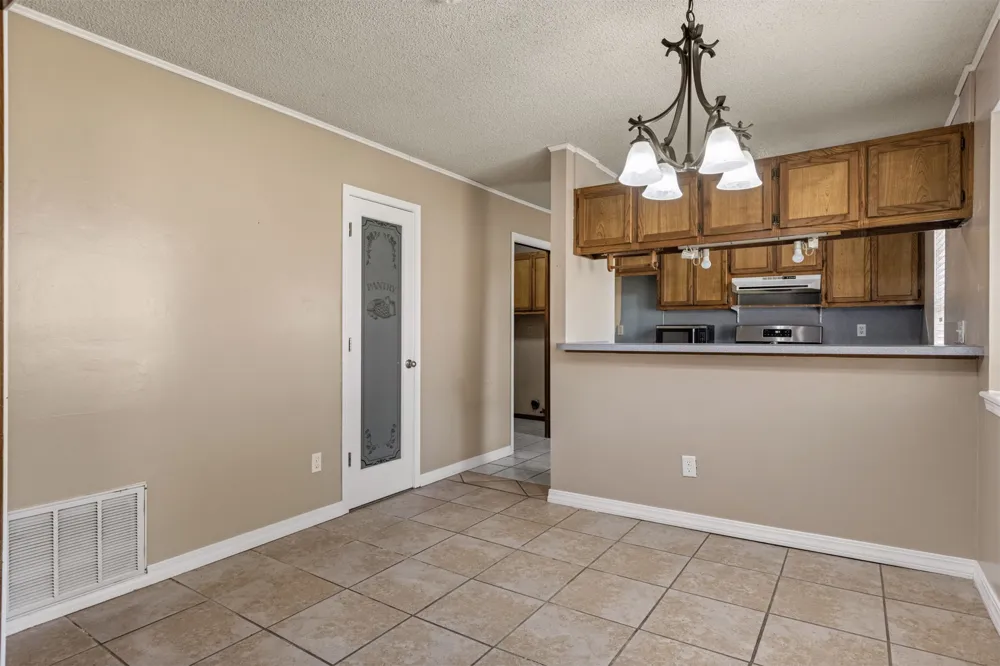 4020 S Birch Place Broken Arrow, OK 74011