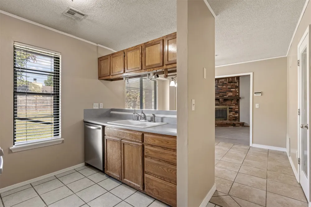 4020 S Birch Place Broken Arrow, OK 74011