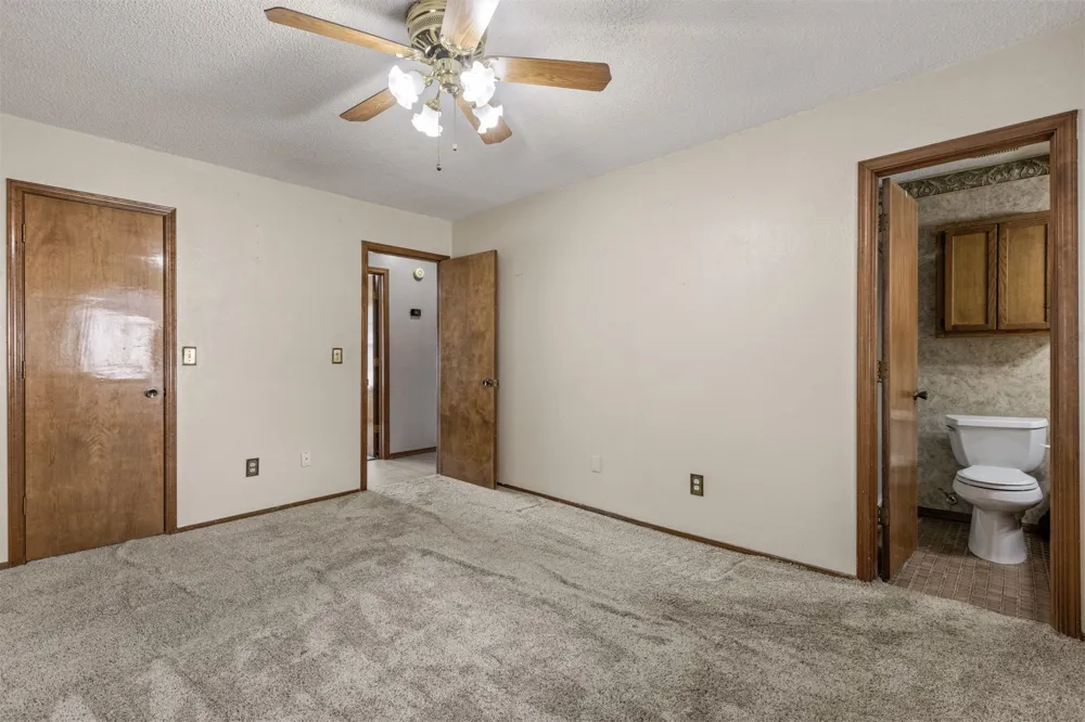 4020 S Birch Place Broken Arrow, OK 74011