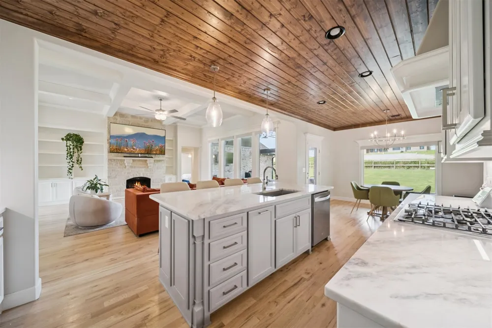 11244 S 219th East Avenue Broken Arrow, OK 74014