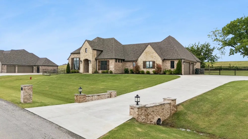 11244 S 219th East Avenue Broken Arrow, OK 74014