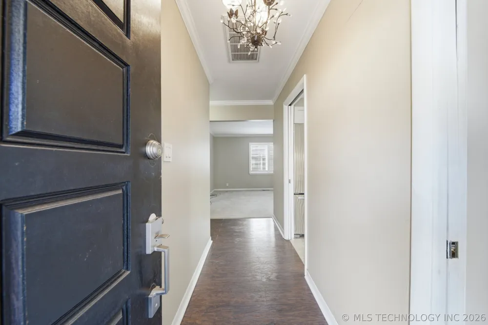 5710 E 44th Street Tulsa, OK 74135