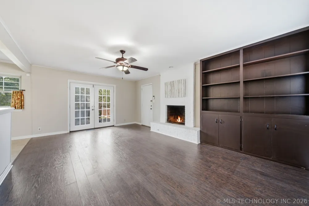 5710 E 44th Street Tulsa, OK 74135