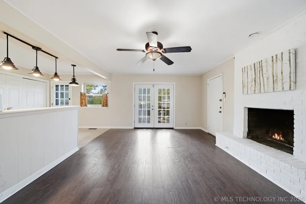 5710 E 44th Street Tulsa, OK 74135