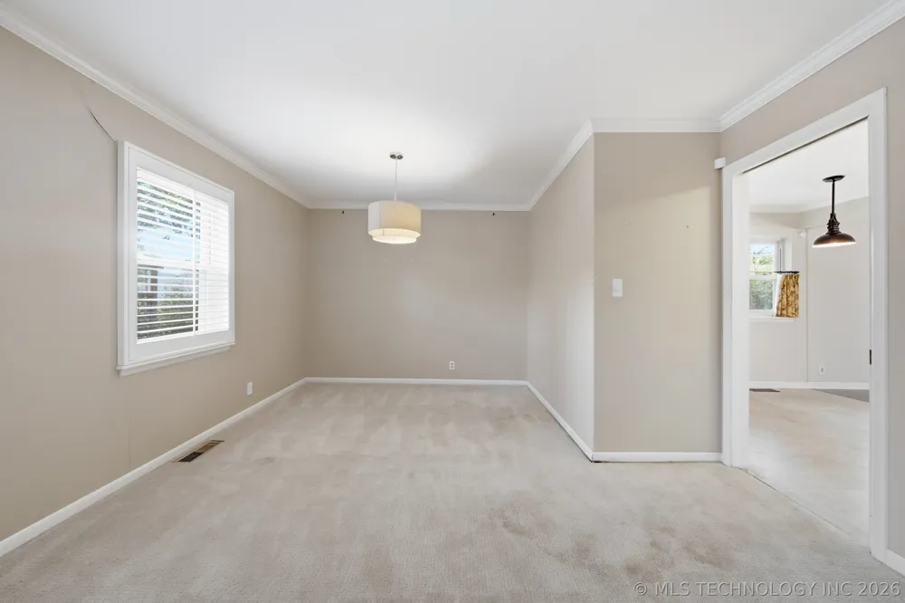 5710 E 44th Street Tulsa, OK 74135