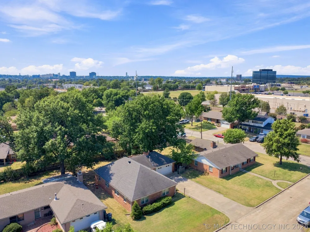 5710 E 44th Street Tulsa, OK 74135