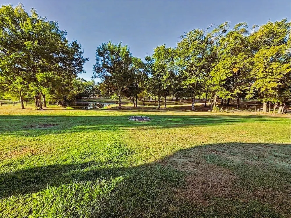 19216 W Pettit Bay Road Park Hill, OK 74451