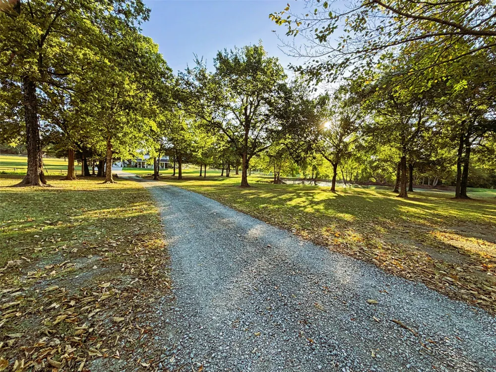 19216 W Pettit Bay Road Park Hill, OK 74451