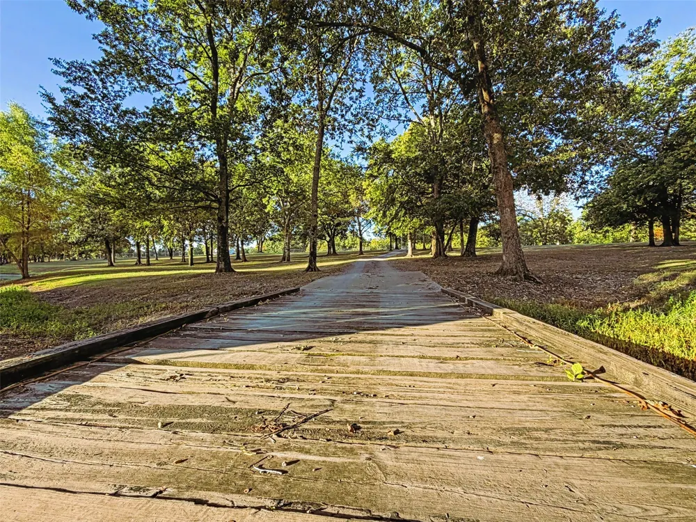 19216 W Pettit Bay Road Park Hill, OK 74451