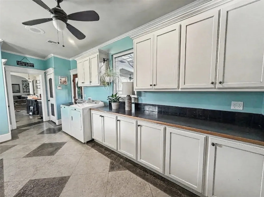 19216 W Pettit Bay Road Park Hill, OK 74451