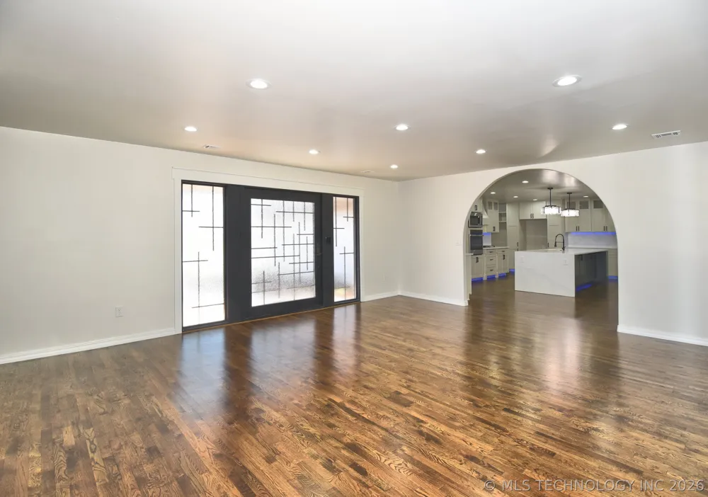 6213 E 49th Street Tulsa, OK 74135