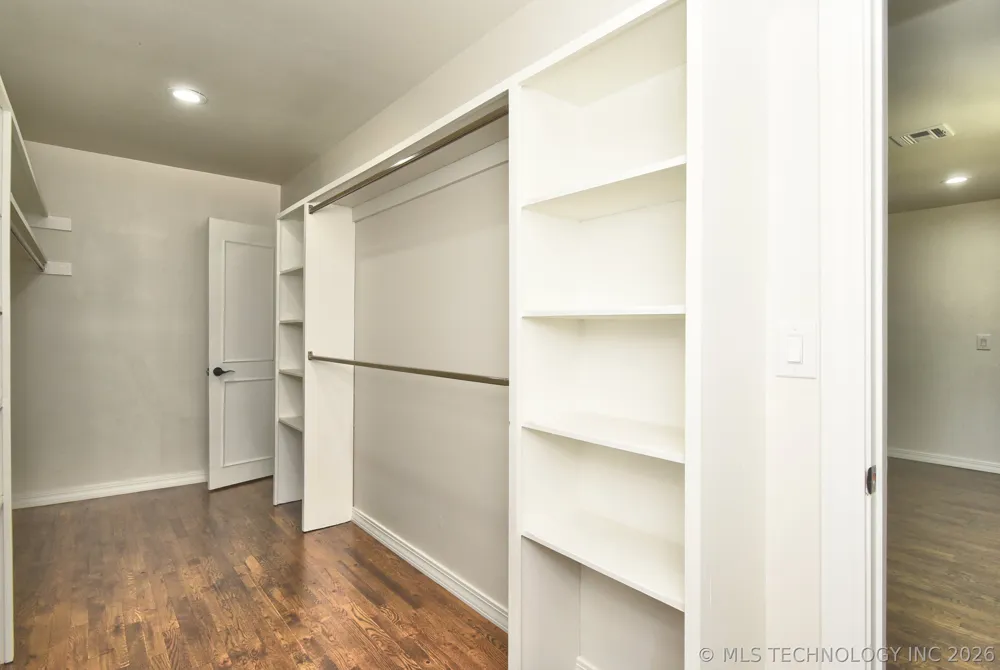 6213 E 49th Street Tulsa, OK 74135