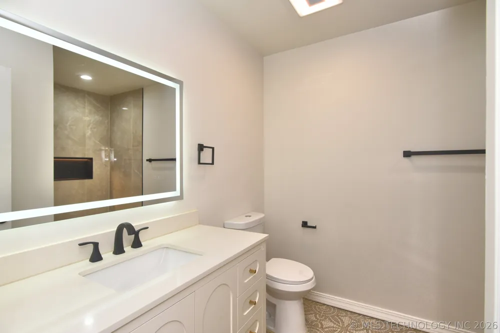 6213 E 49th Street Tulsa, OK 74135