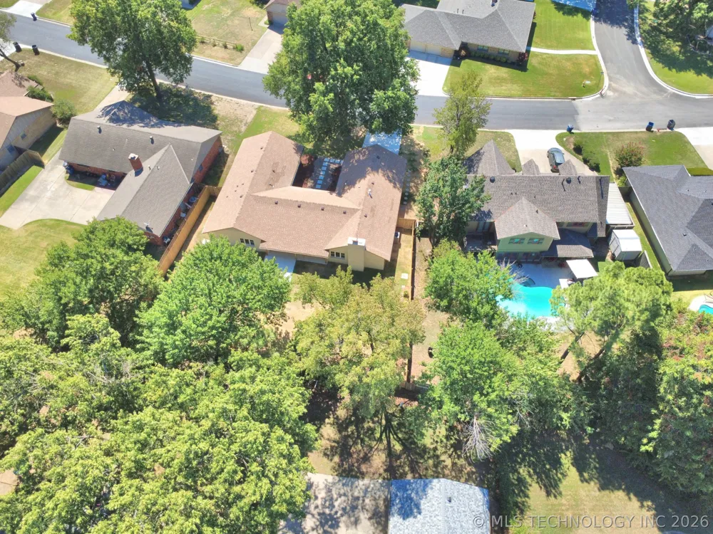 6213 E 49th Street Tulsa, OK 74135