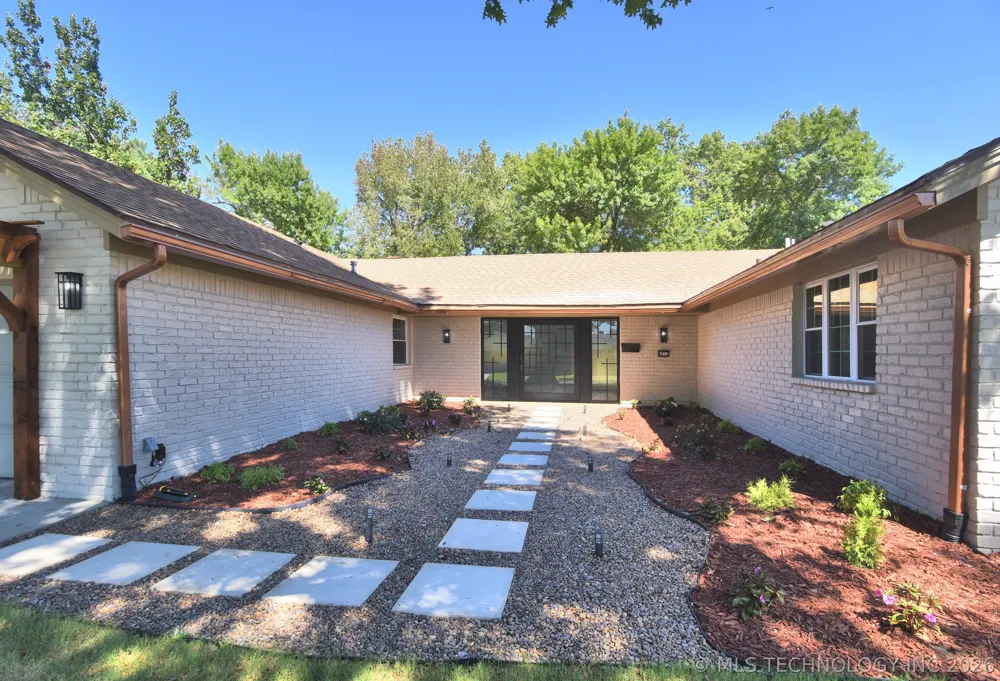 6213 E 49th Street Tulsa, OK 74135