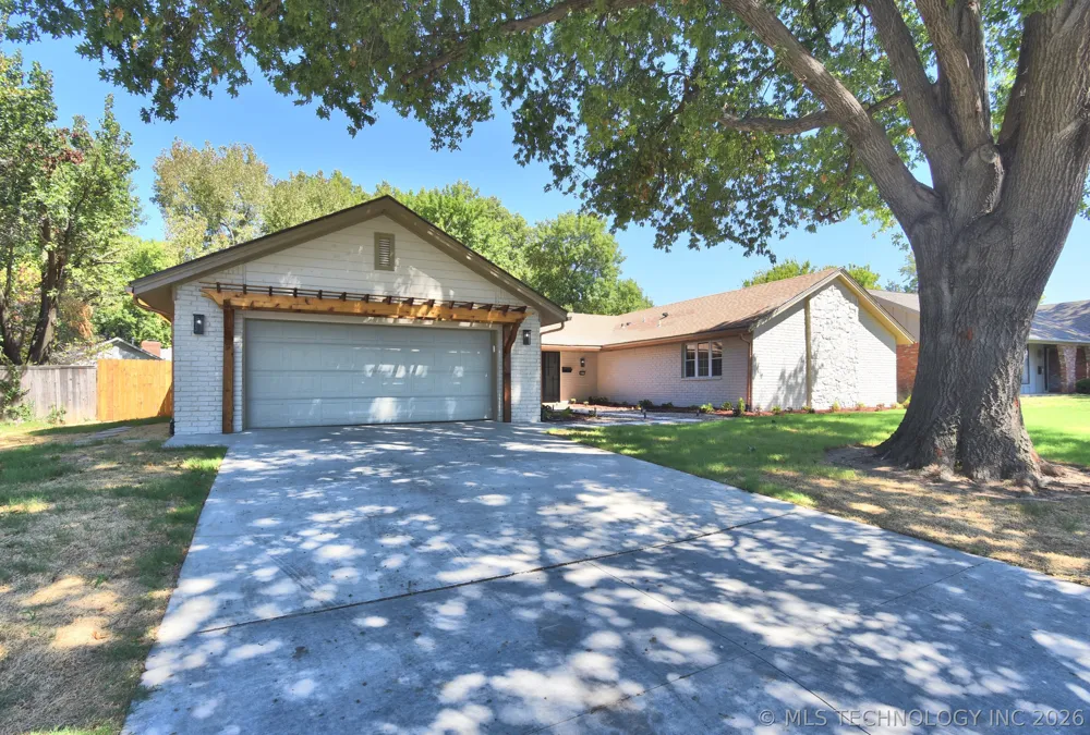 6213 E 49th Street Tulsa, OK 74135