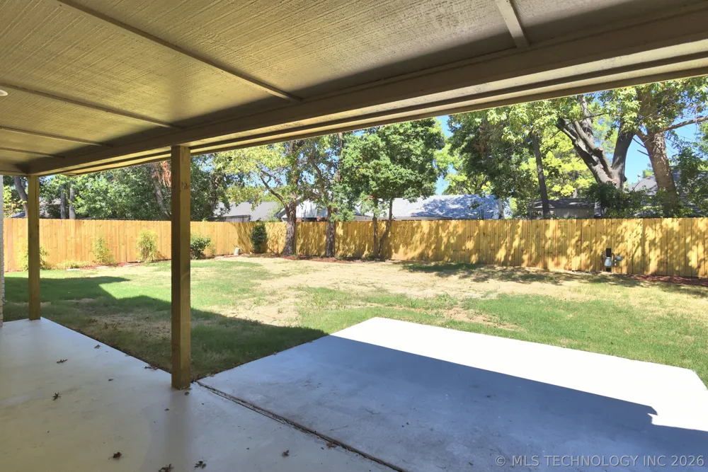 6213 E 49th Street Tulsa, OK 74135