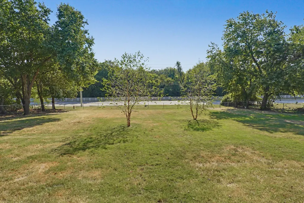 8225 Lamb Terrace Broken Arrow, OK 74014