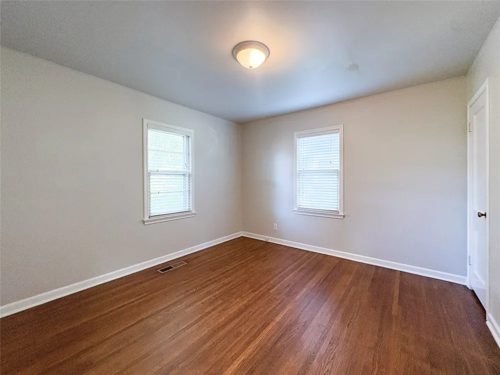 4807 S Detroit Avenue Tulsa, OK 74105