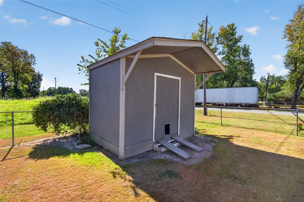 102 NE 1st Street Adair, OK 74330
