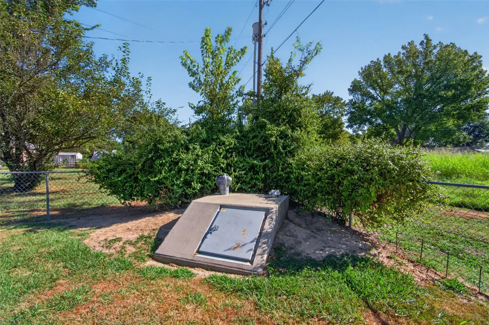 102 NE 1st Street Adair, OK 74330