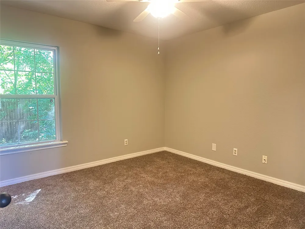 503 Quail Lake Drive Henryetta, OK 74437