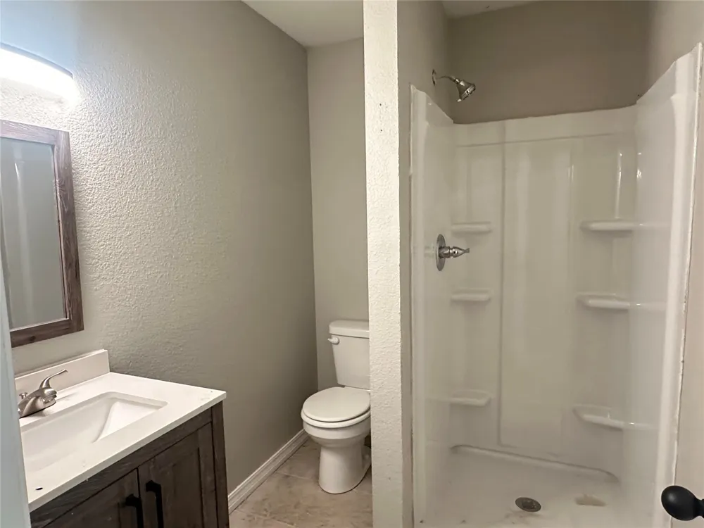 503 Quail Lake Drive Henryetta, OK 74437