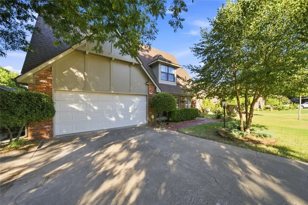 8415 E 107th Street Tulsa, OK 74133