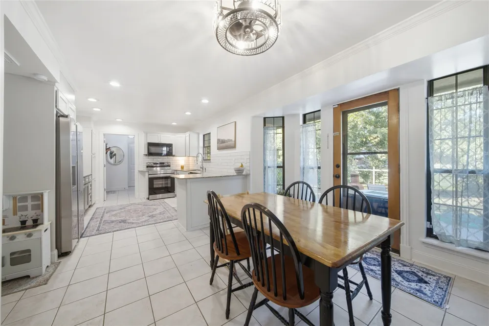 8415 E 107th Street Tulsa, OK 74133