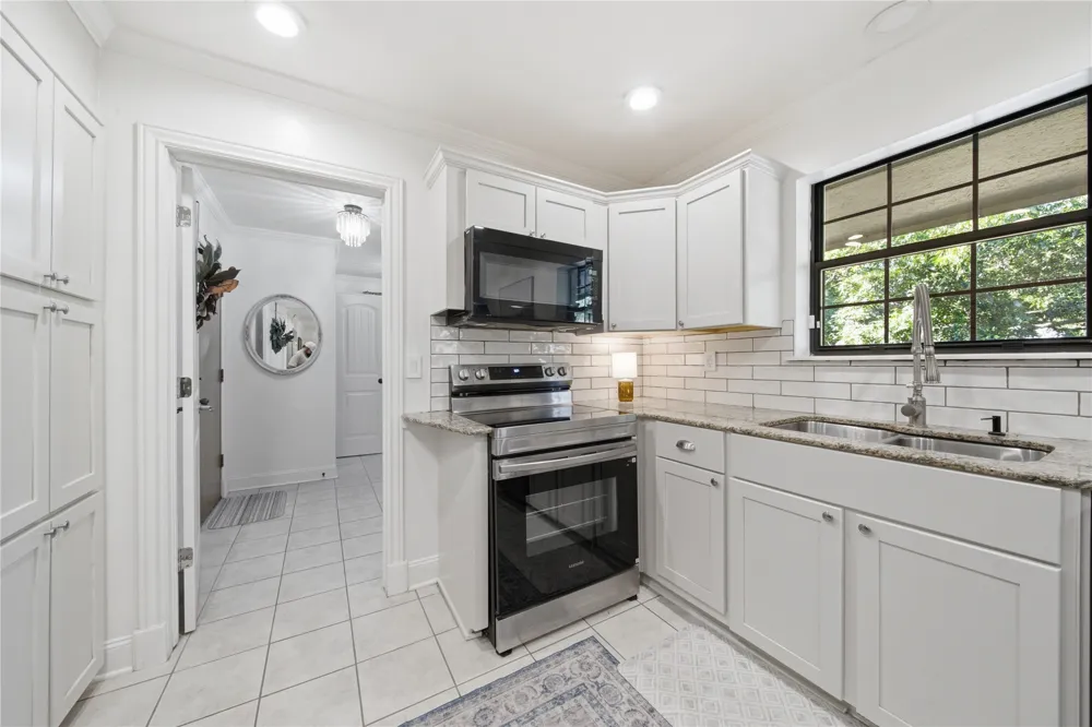 8415 E 107th Street Tulsa, OK 74133