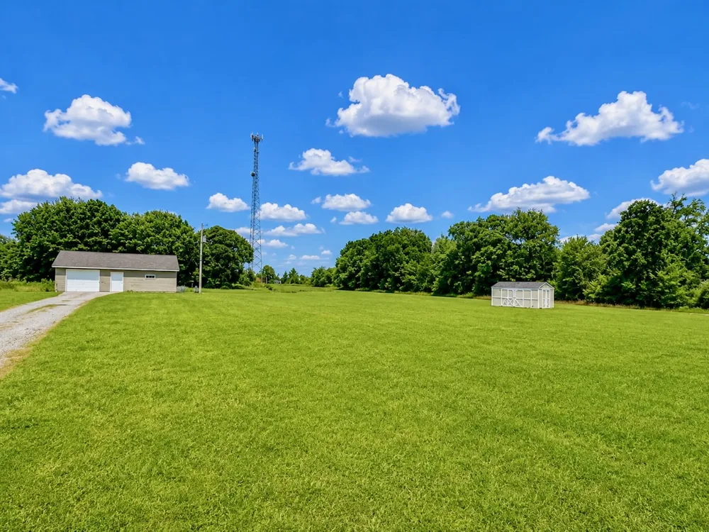 4550 Enos Road Kingston, OK 73439