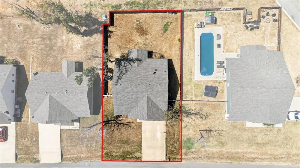 32795 Webb Lane Poteau, OK 74953