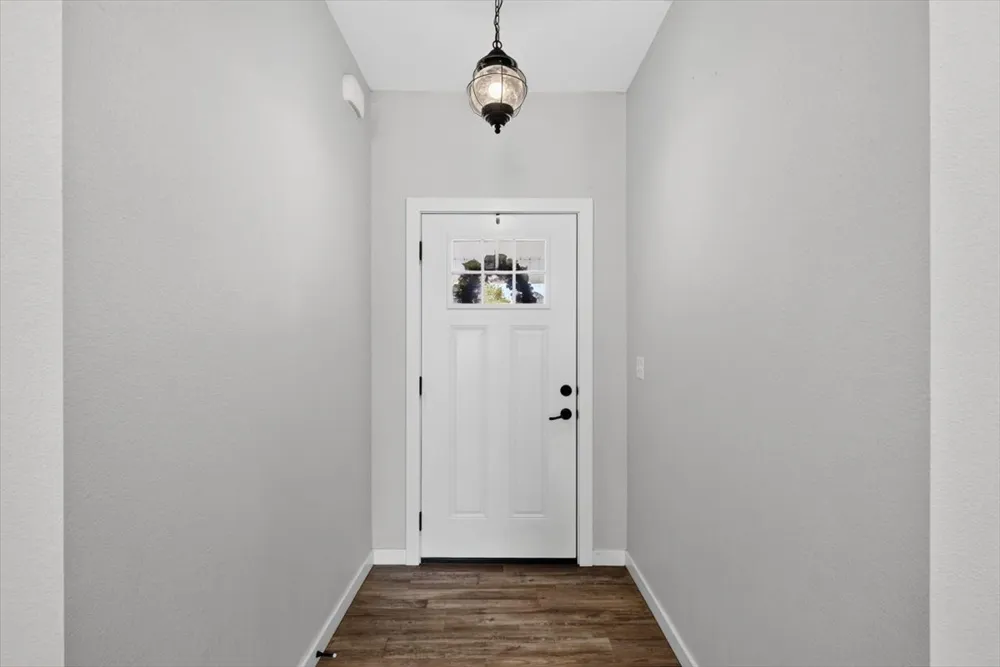 32795 Webb Lane Poteau, OK 74953