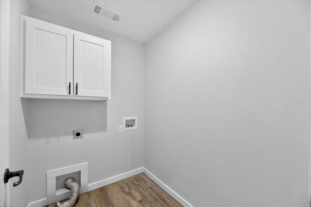 32795 Webb Lane Poteau, OK 74953
