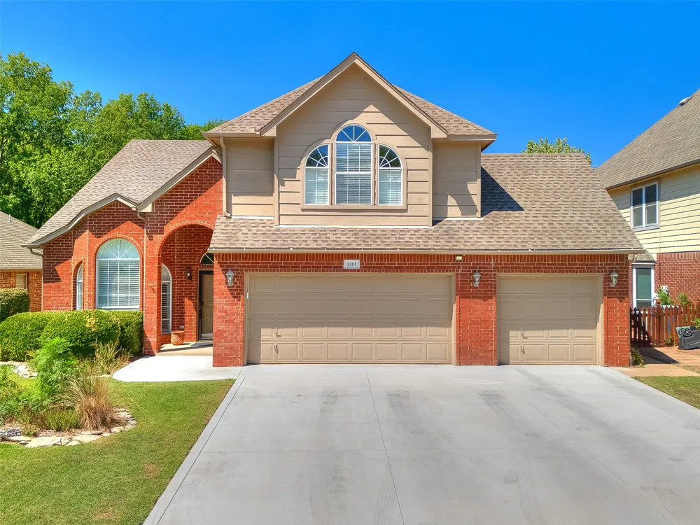 3304 W Elgin Street Broken Arrow, OK 74012