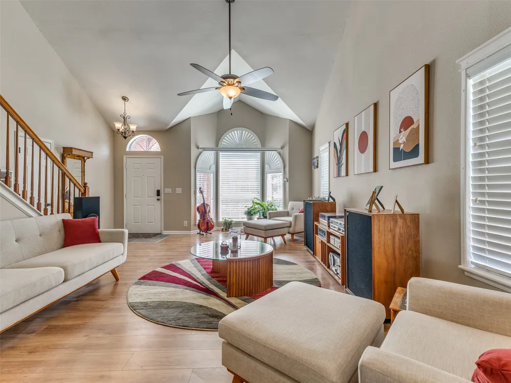 3304 W Elgin Street Broken Arrow, OK 74012