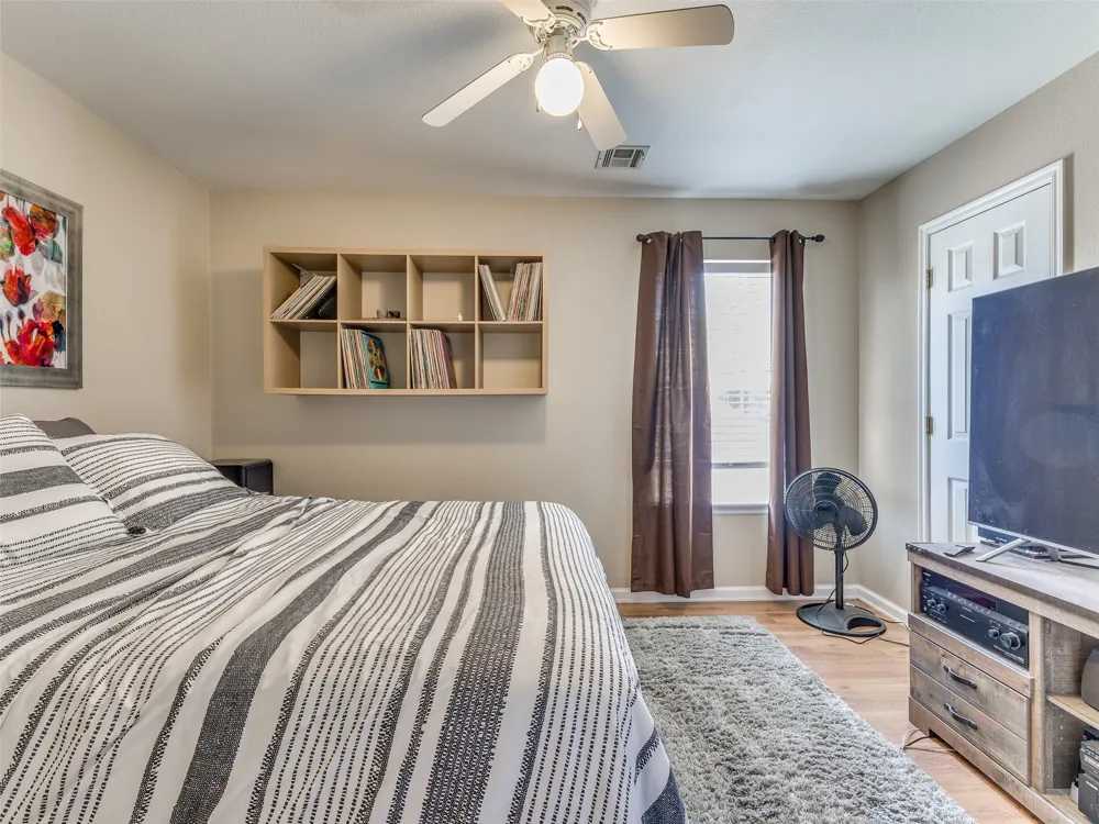 3304 W Elgin Street Broken Arrow, OK 74012