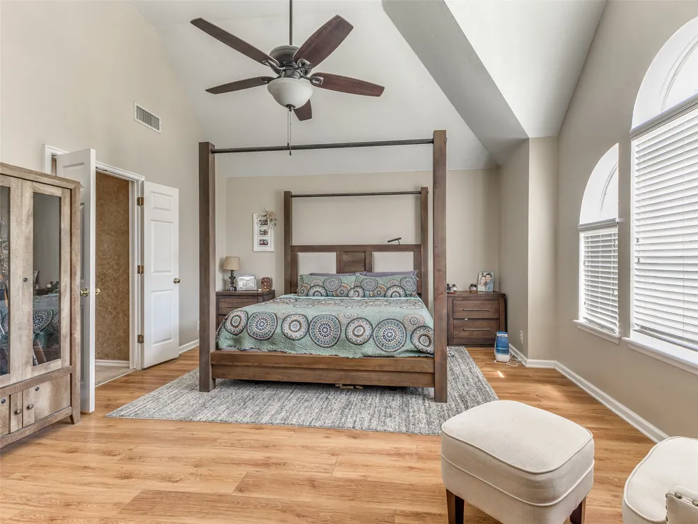 3304 W Elgin Street Broken Arrow, OK 74012