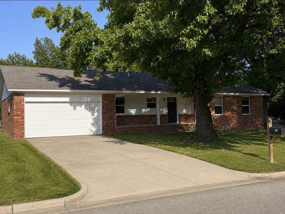 801 Brady Drive Hominy, OK 74035