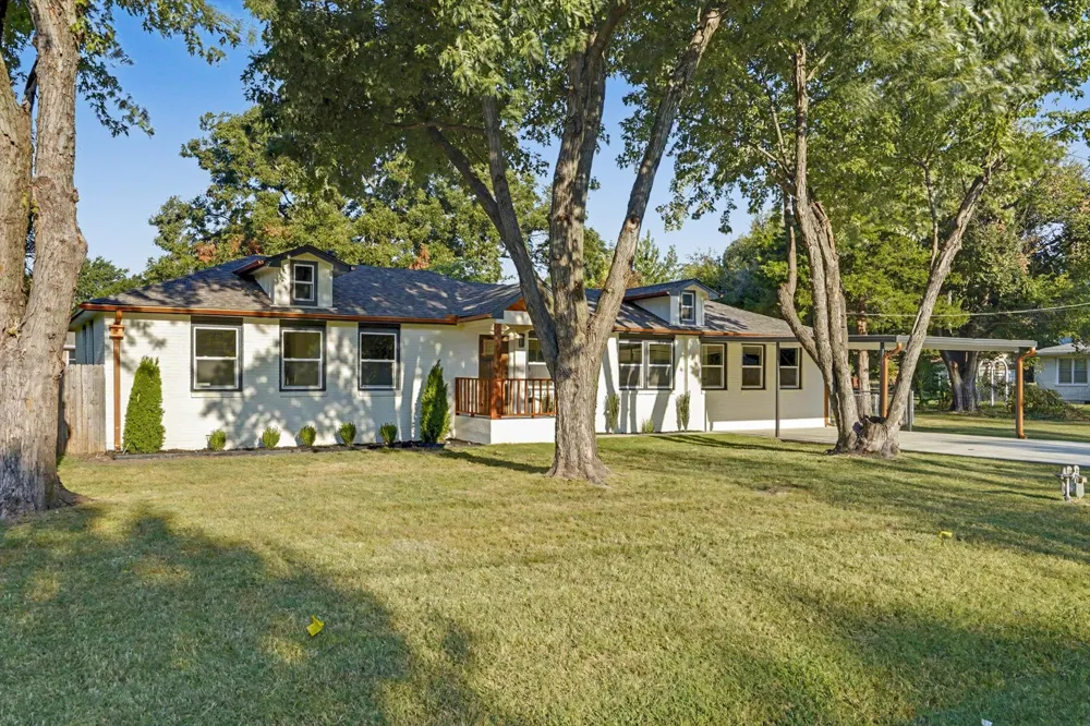 748 S 87th EastAvenue Tulsa, OK 74112