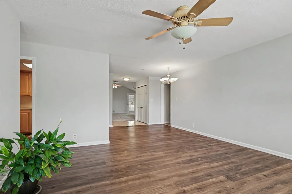 608 Woodland Drive Sand Springs, OK 74063