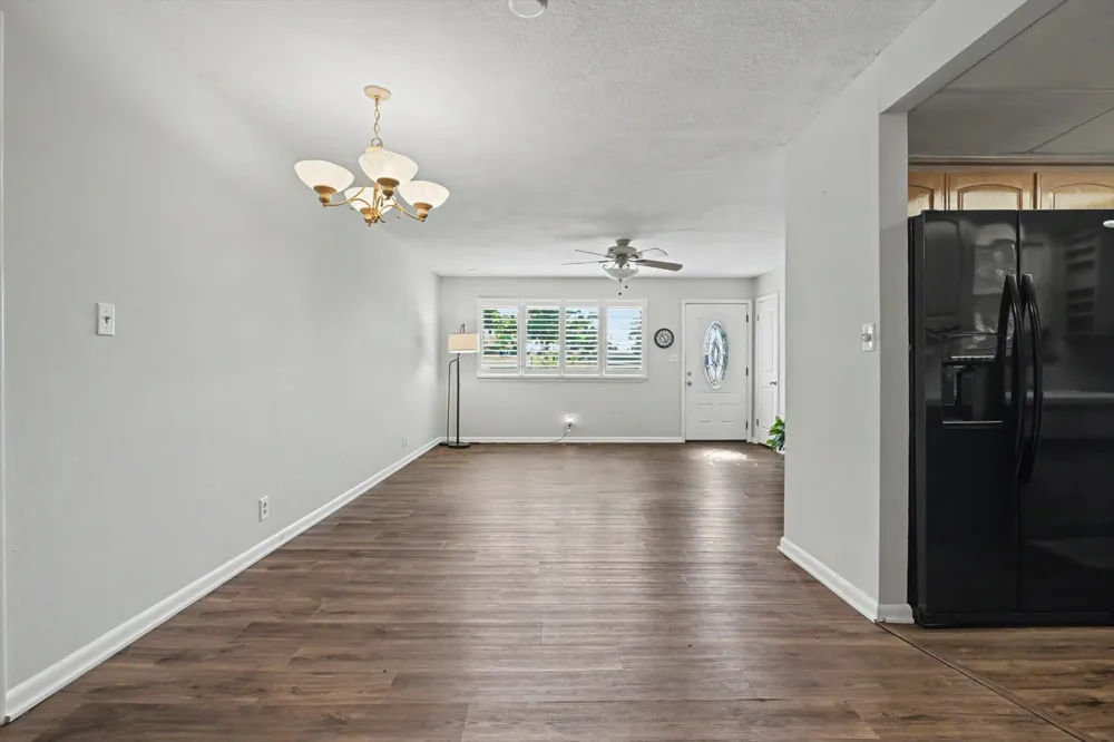 608 Woodland Drive Sand Springs, OK 74063