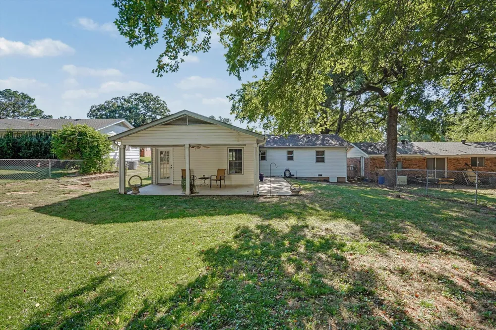 608 Woodland Drive Sand Springs, OK 74063
