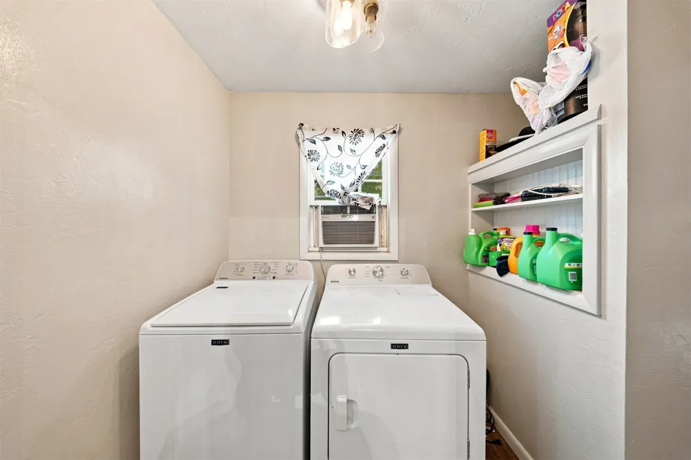 1408 E Cherry Street E Cushing, OK 74023